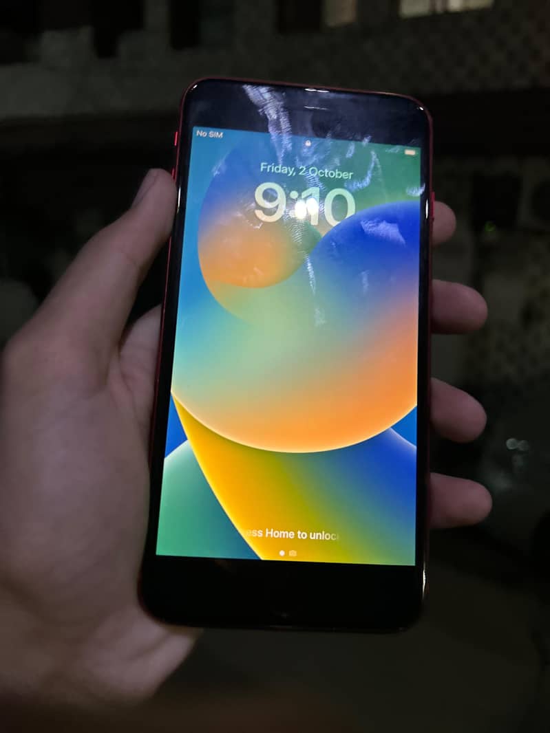 Apple iPhone 8 Plus 0