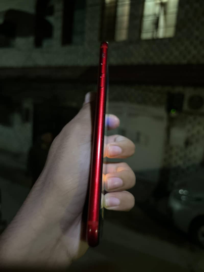 Apple iPhone 8 Plus 1