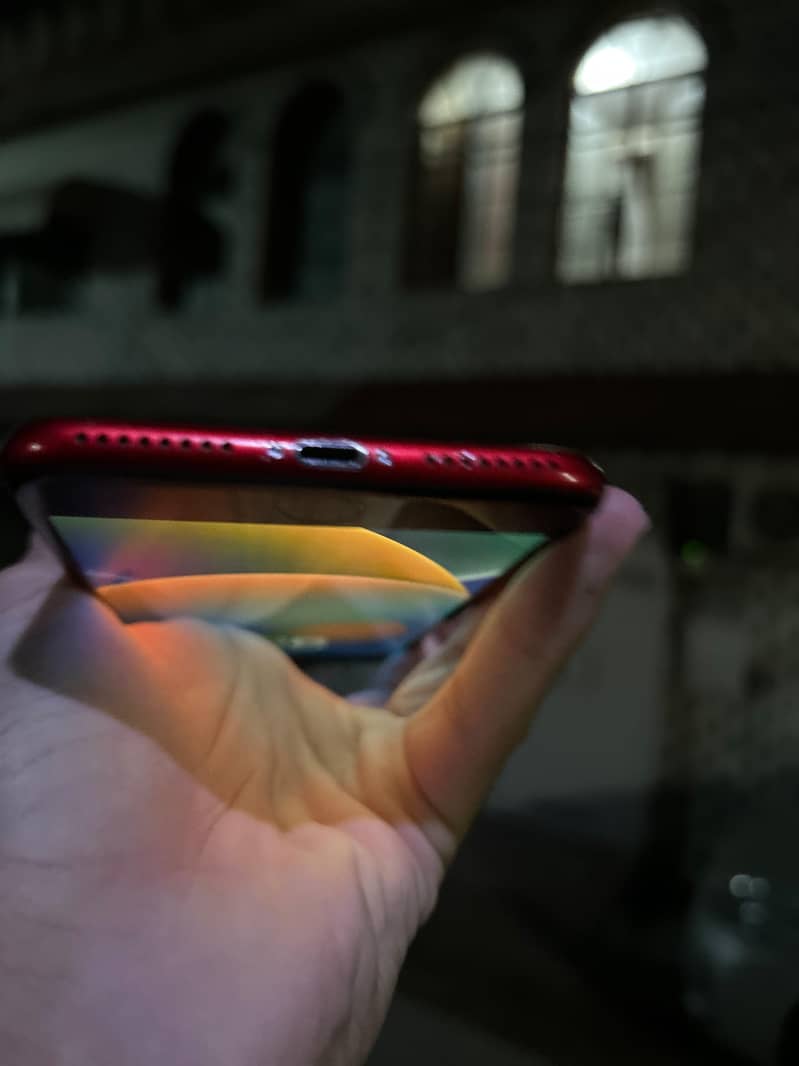 Apple iPhone 8 Plus 4