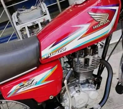 Honda 125cc bike urgent for sale 03278130349