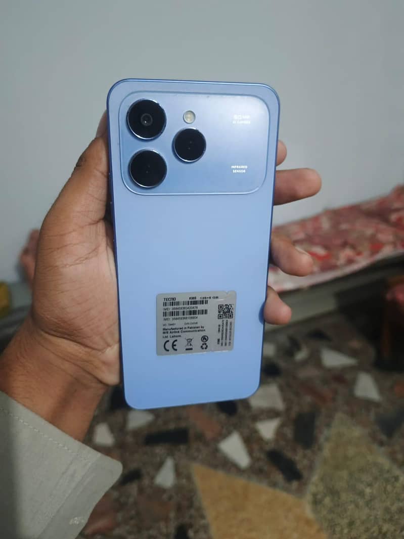 Tecno Spark 40 5
