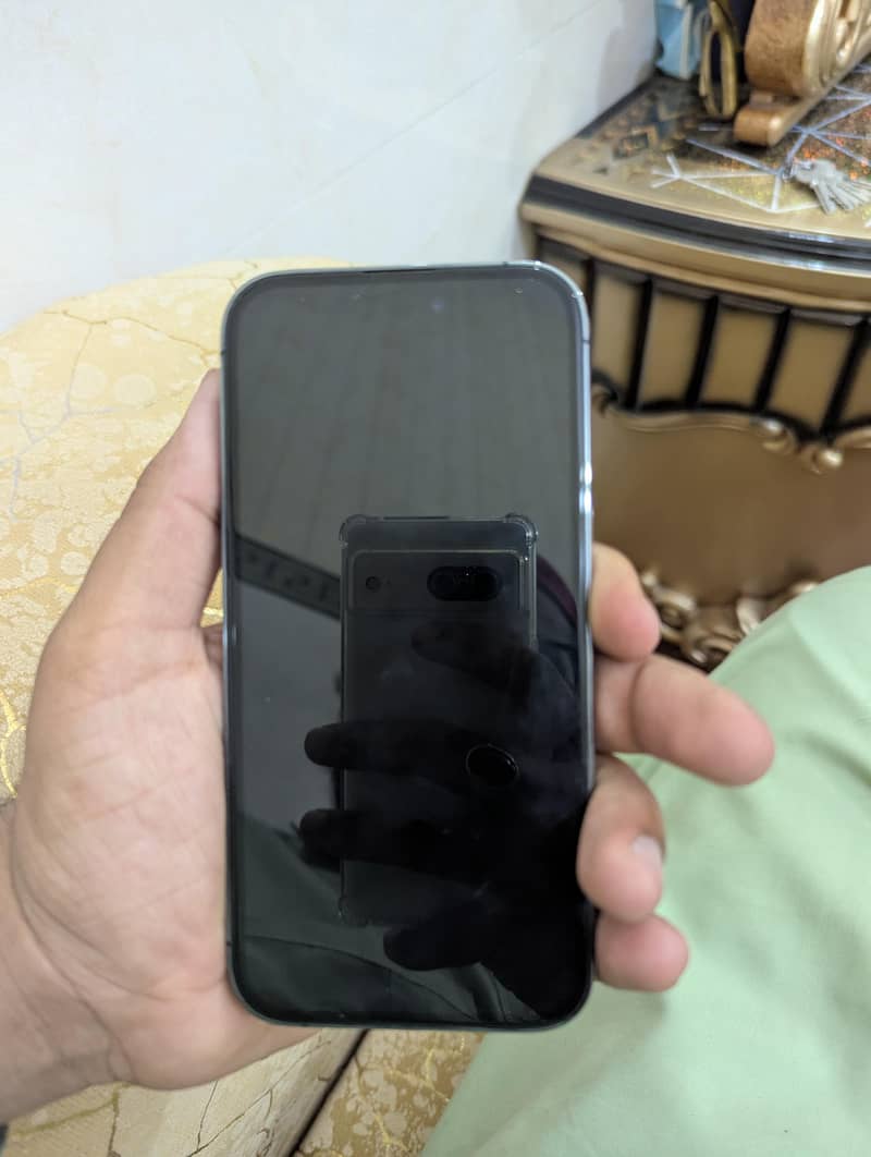 Apple iPhone 14 Pro 3