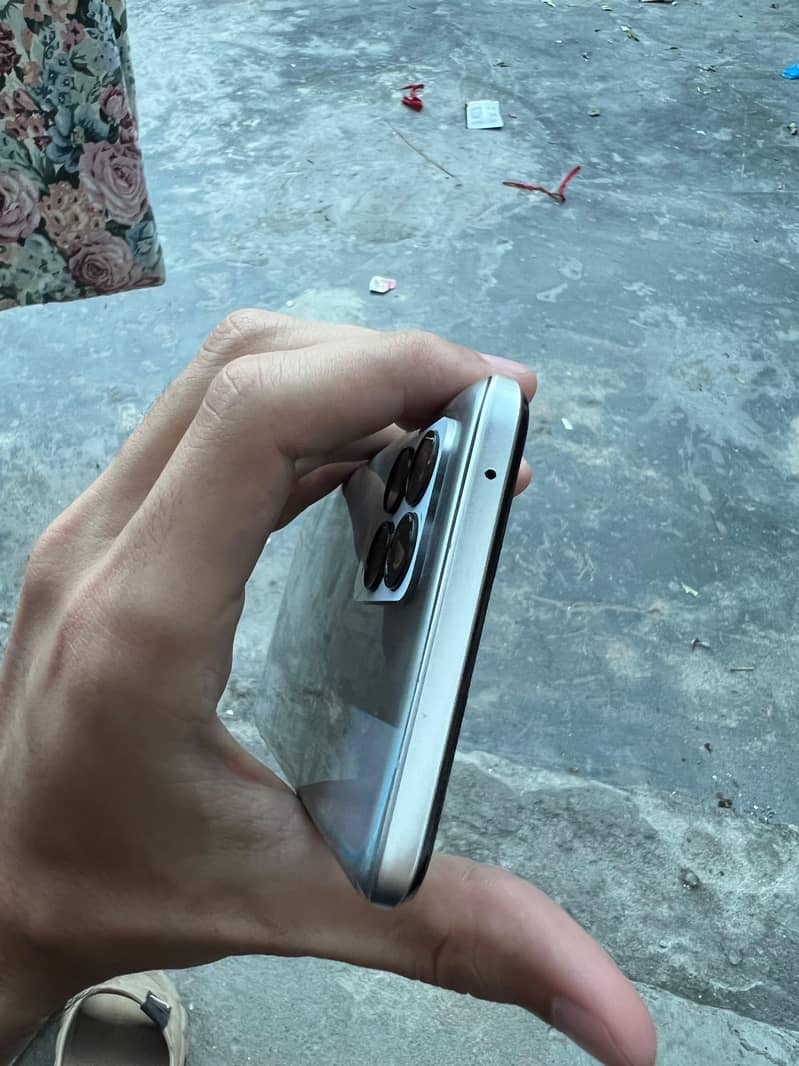 Realme 8 3