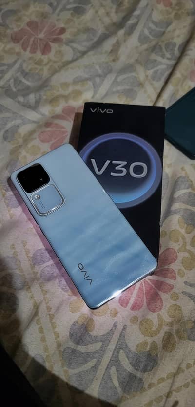 Vivo V30 Full box 12/256