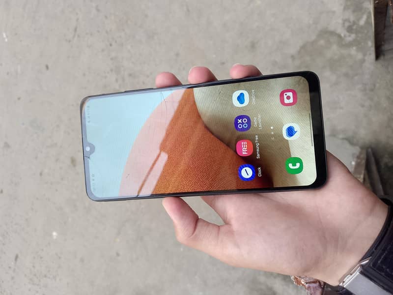 Samsung Mobile A32 2