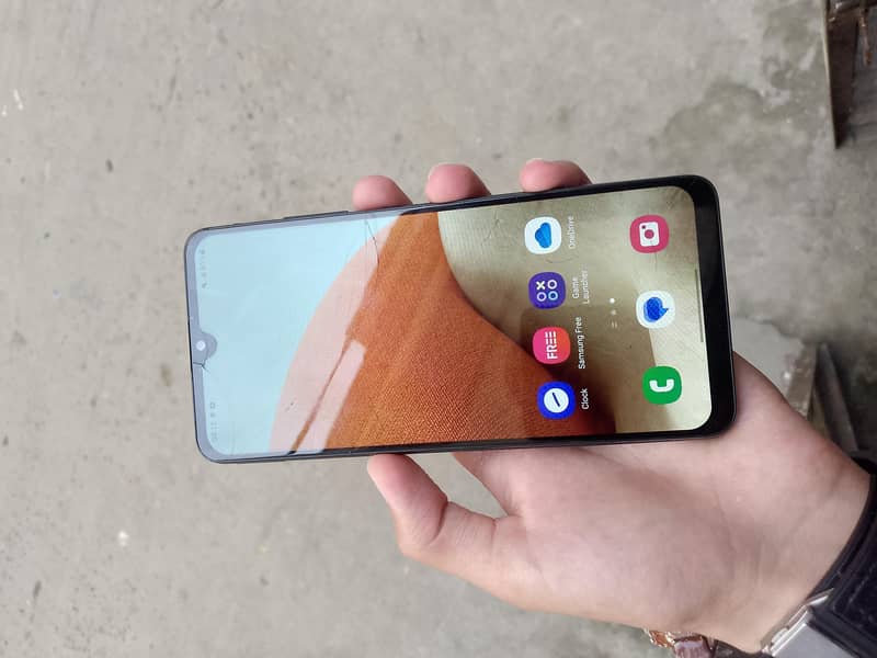 Samsung Mobile A32 4