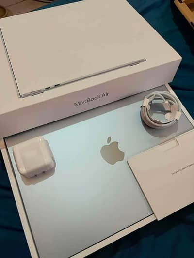 Apple MacBook M4 pro 24gb Ram 512gb SSD