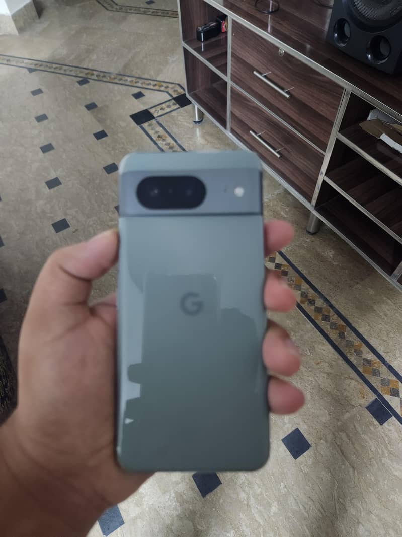 Google Pixel 8 7