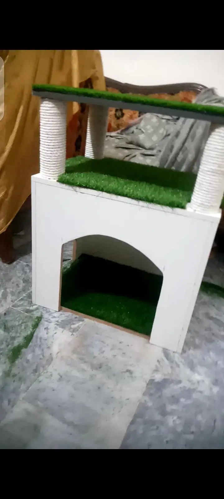 Luxury 2 Floor Wooden Cat House with Scratching Post - Islamabad. . — photo 3