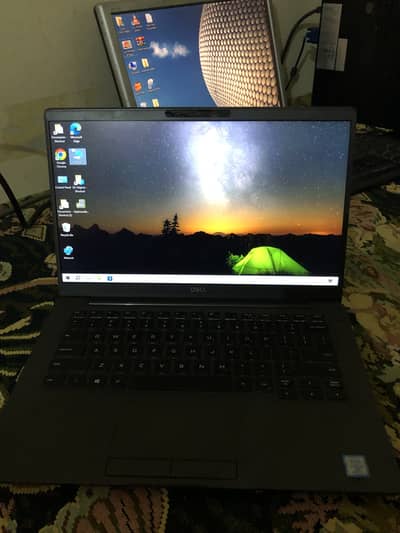 Dell Latitude 7400