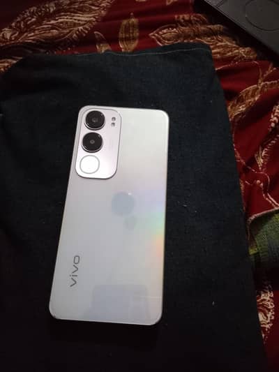 Vivo Y19s