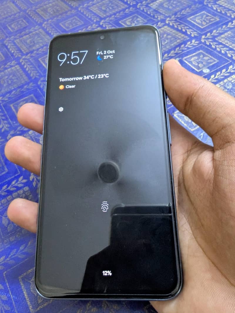 Google Pixel 8 5