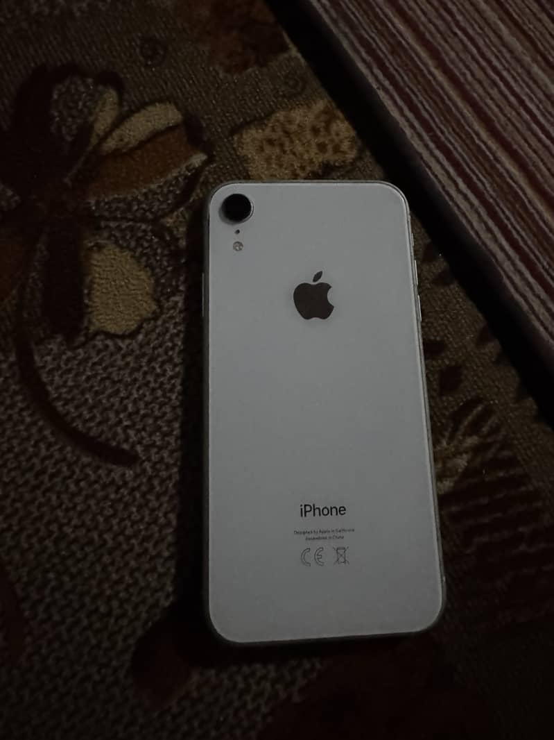 Apple iPhone XR 2
