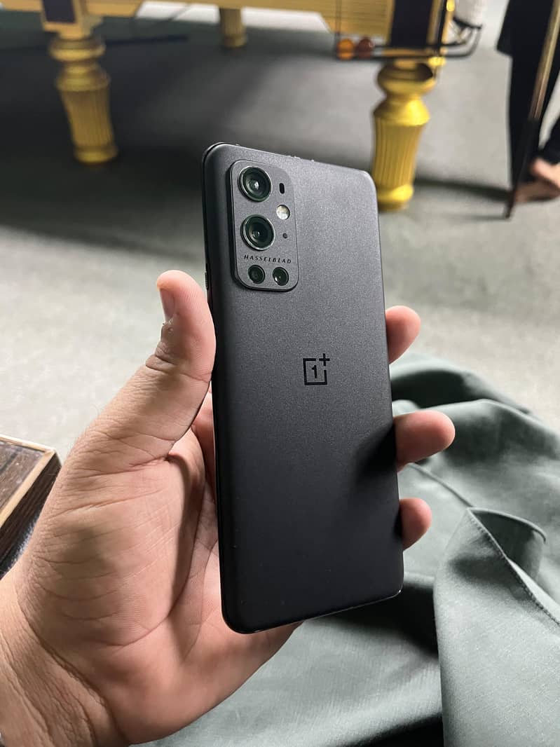 One Plus 9 Pro 0