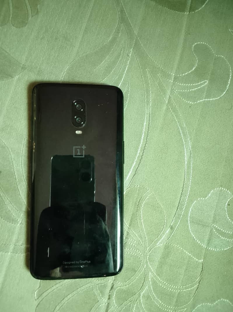 One Plus 6T 3
