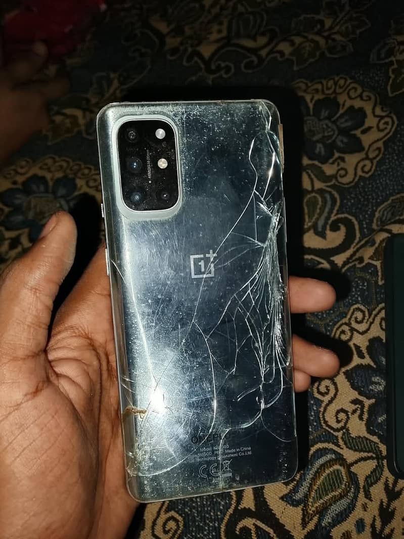 One Plus 8T 5
