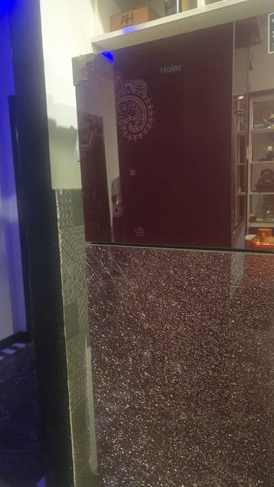 Haier Medium Refrigerator