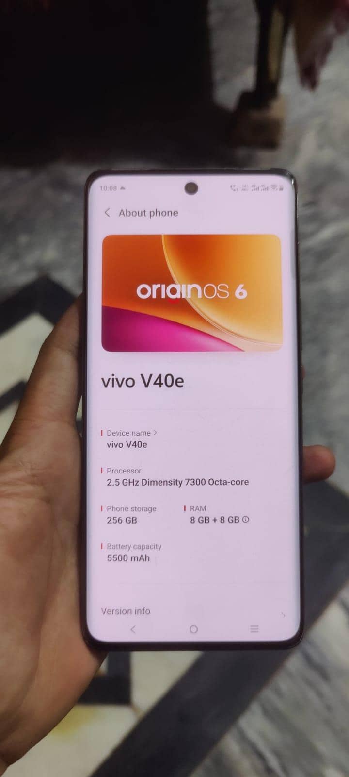 Vivo V40e 1