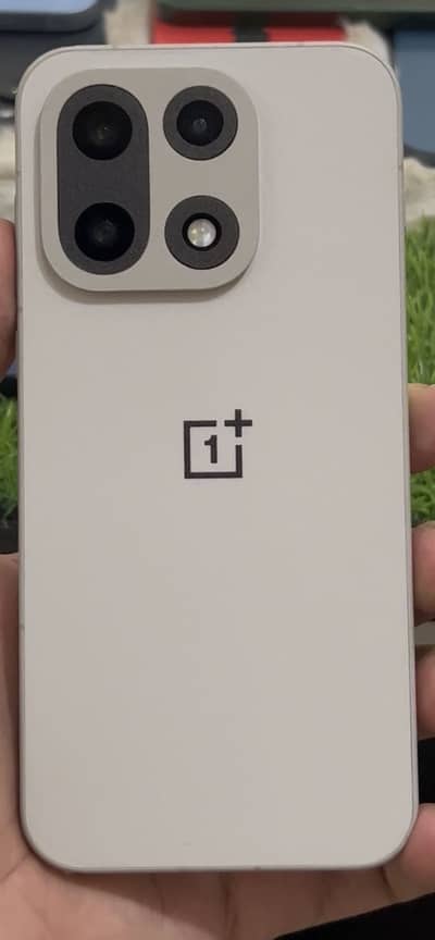 One Plus 15