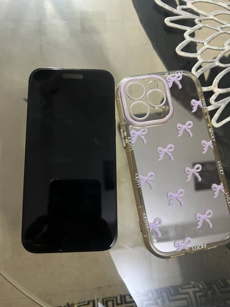 Apple iPhone 14 Pro Max 1