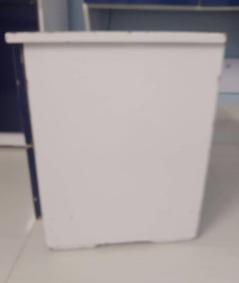 Spacious side draw 2
