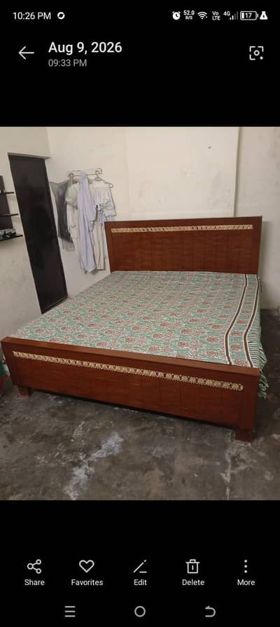 double bed with mattress