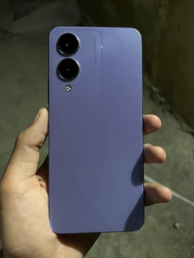 Vivo Y17