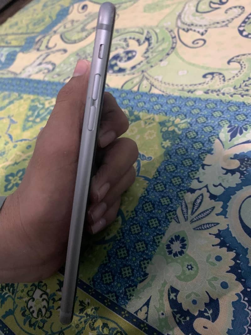 Apple iPhone 6S 7