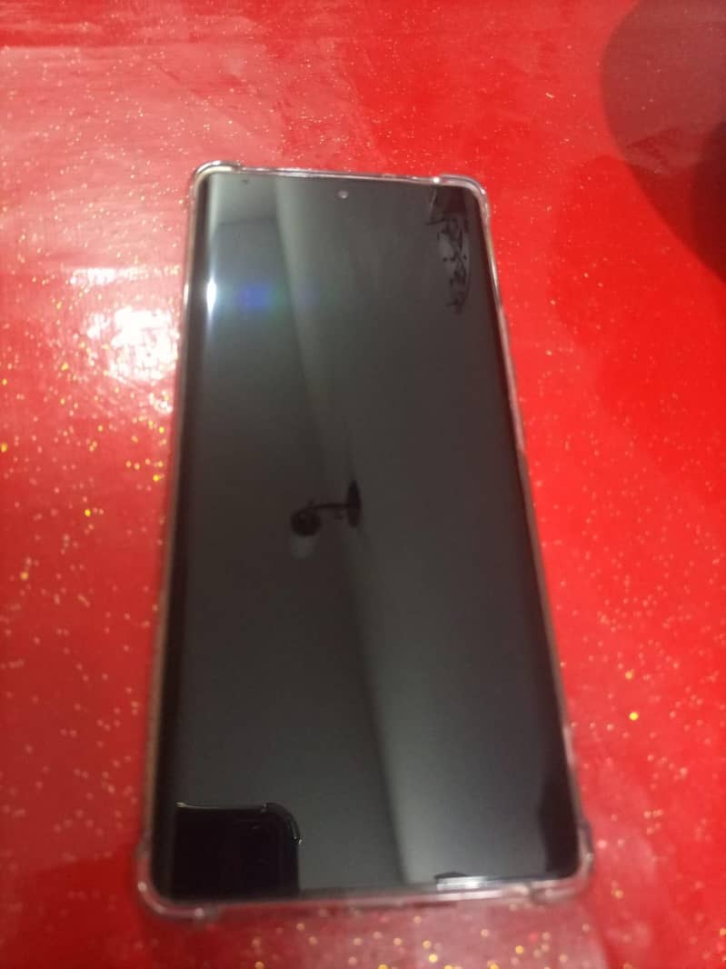 Tecno CAMON 30S 7