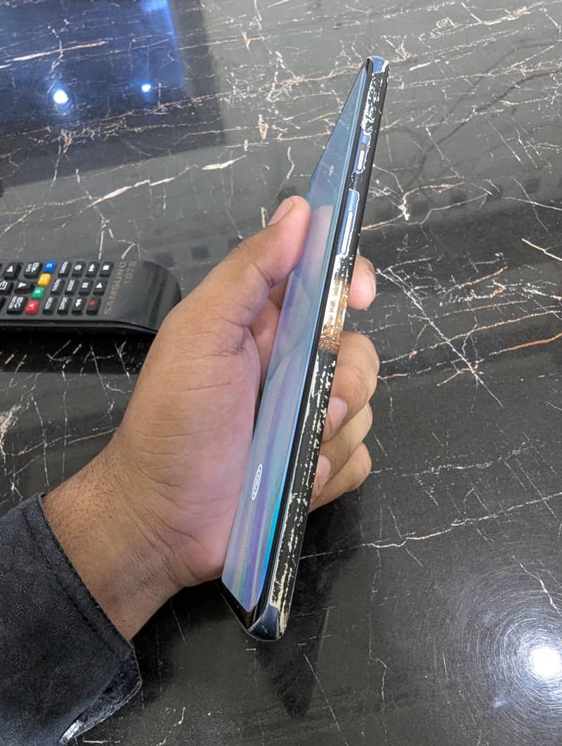 OnePlus 8 5g 1