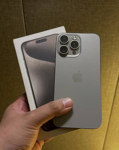 iPhone 15 Pro Max