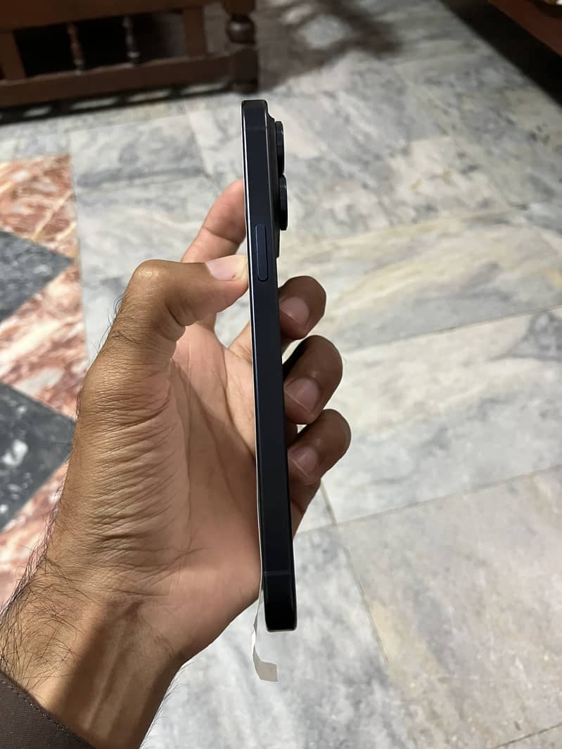 Iphone 15 pro max 7