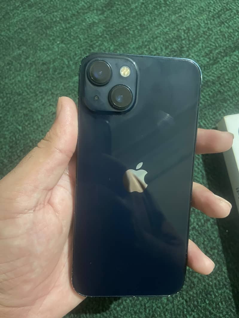 Apple iPhone 13 1