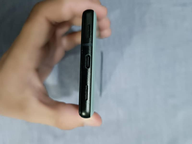 Google Pixel 6a 4