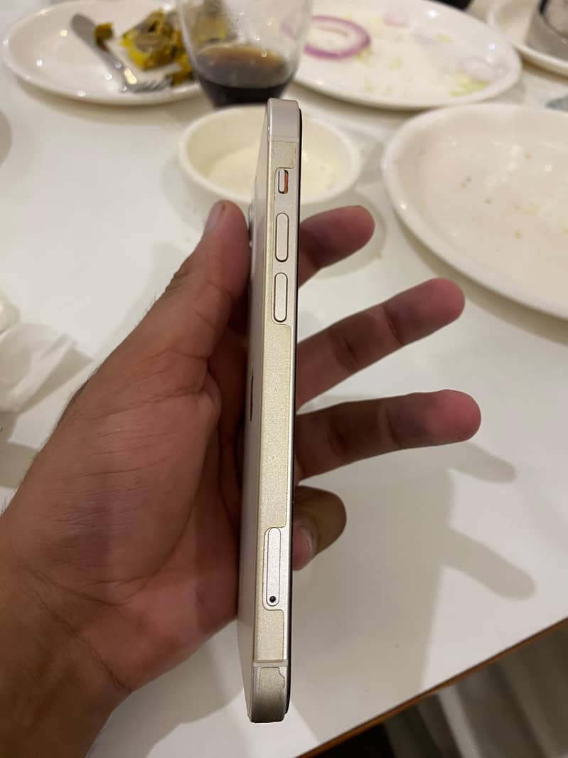 Apple iPhone 12 5