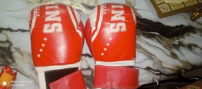 Twin special boxing gloves Cash on delivery