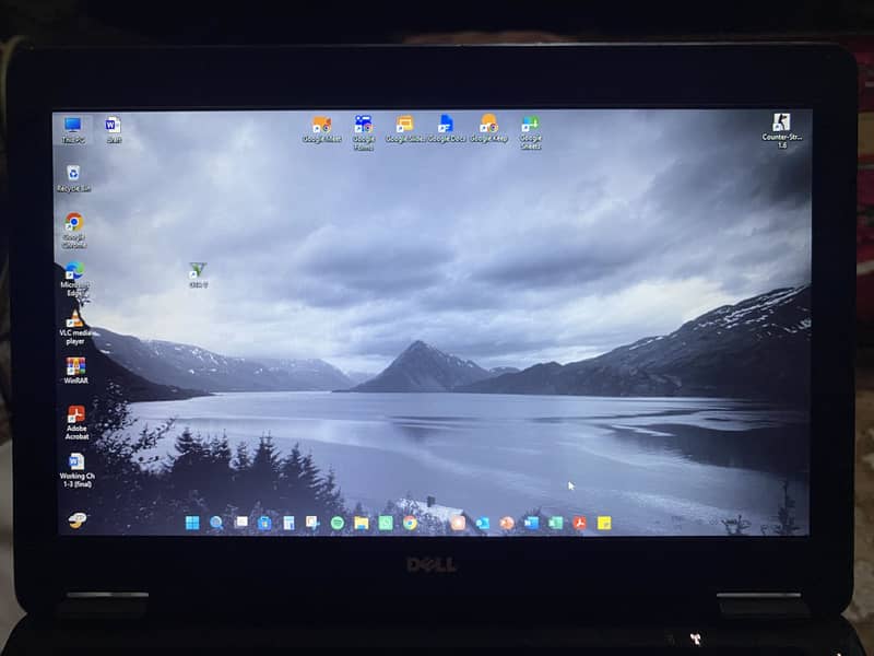 Dell Latitude E7250 3