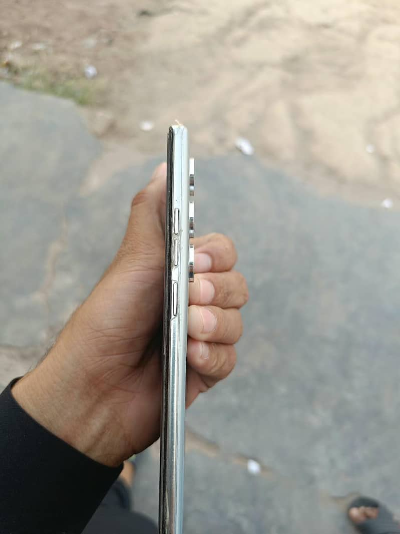 Tecno CAMON 40 Pro 3