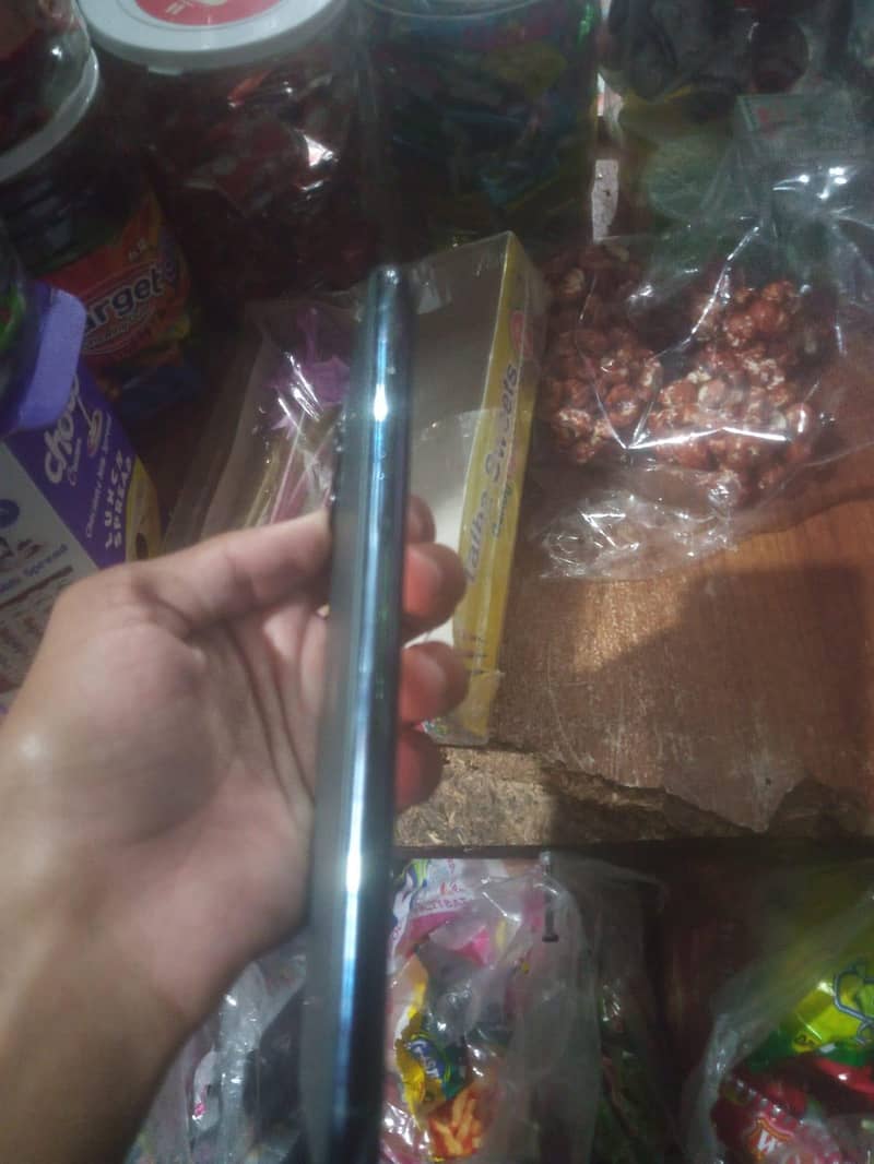 Apple iPhone 11 Pro Max 2