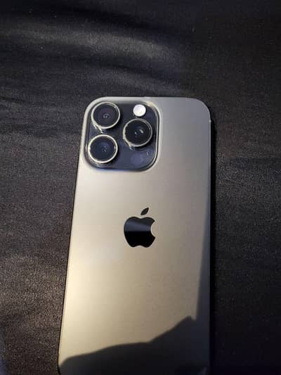 iPhone 16 Pro Black Titanium | Non PTA | 89% Battery | Box | 10/10