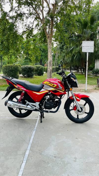 Honda cb1 150f 2025\26