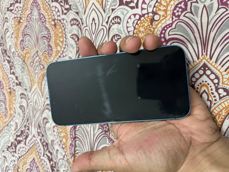 Apple iPhone 13 1
