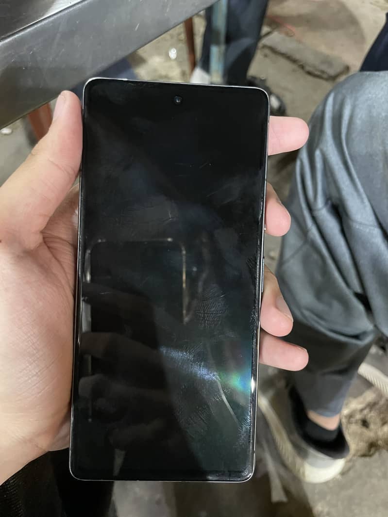 Google Pixel 7 3