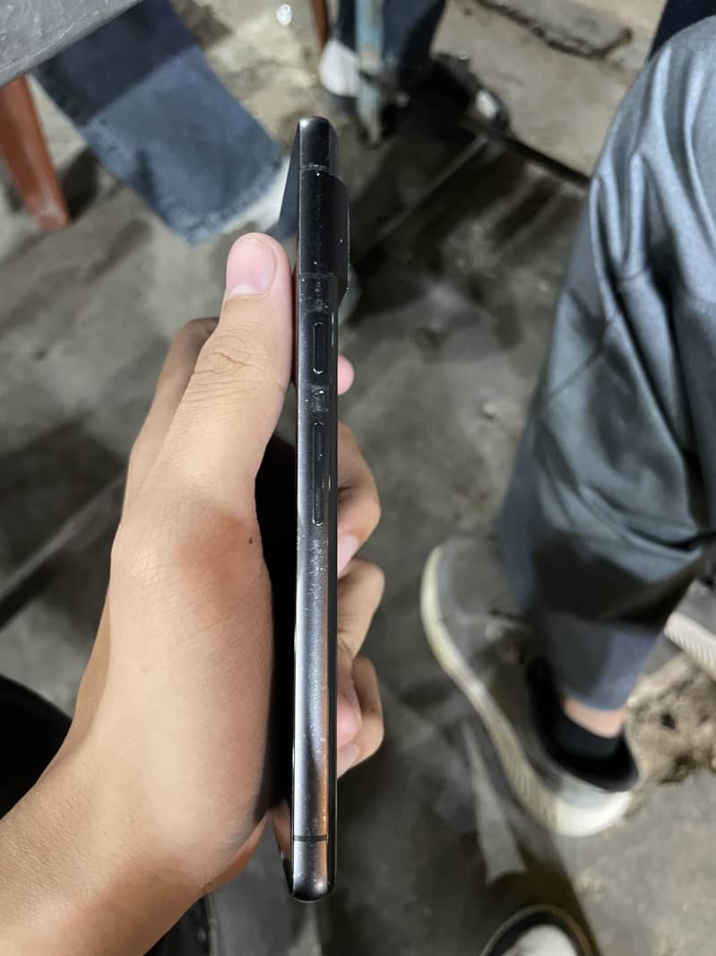 Google Pixel 7 5