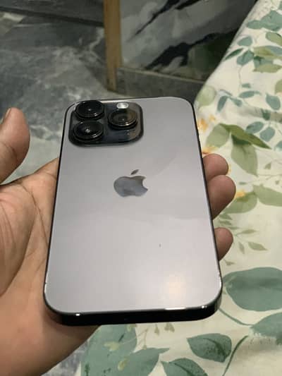 Apple iPhone 14 Pro