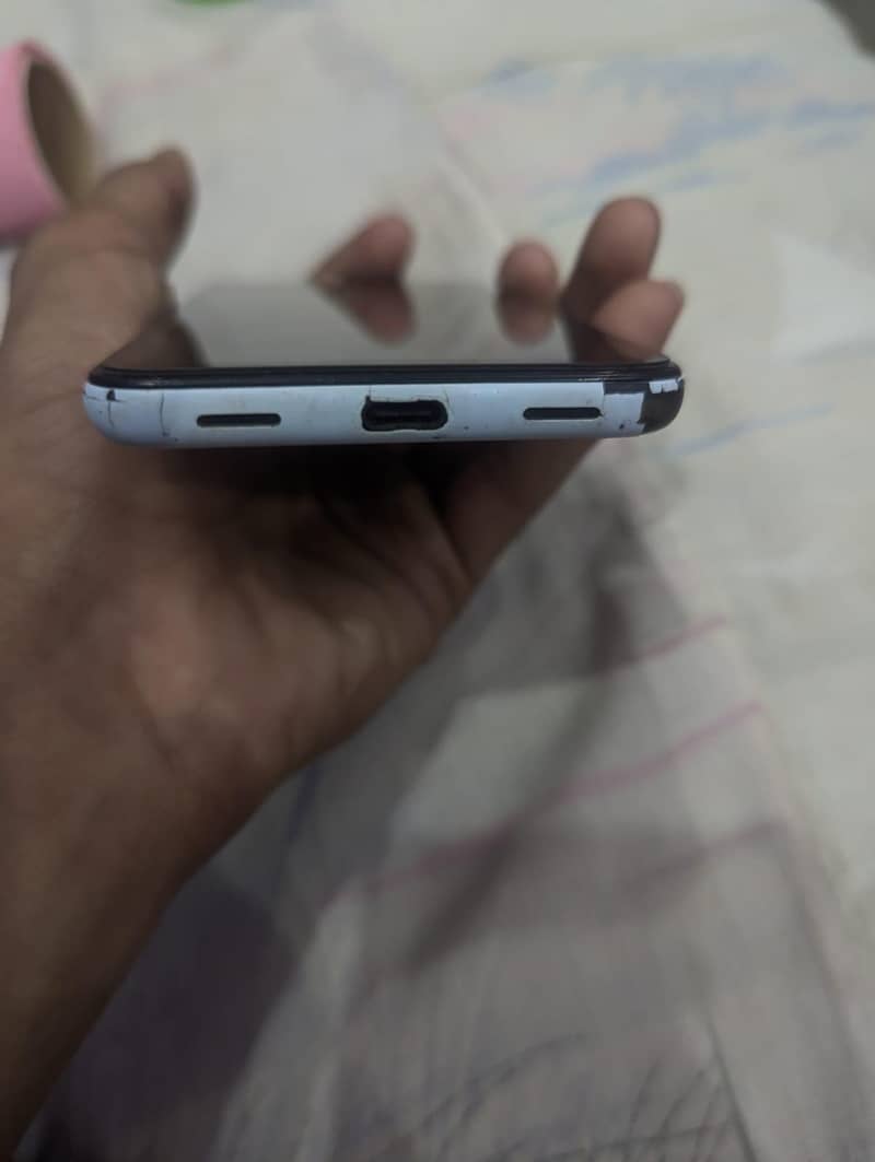 Google Pixel 4a 3