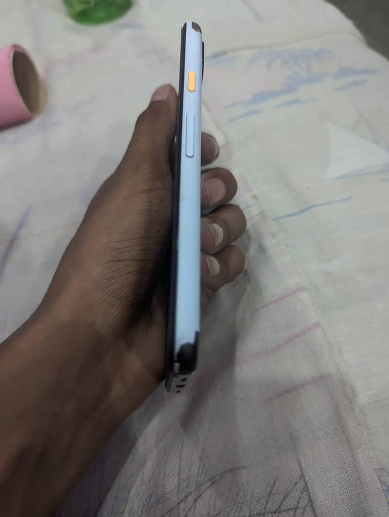 Google Pixel 4a 4