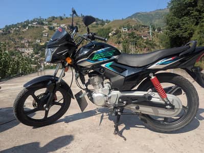 Honda Cb125F