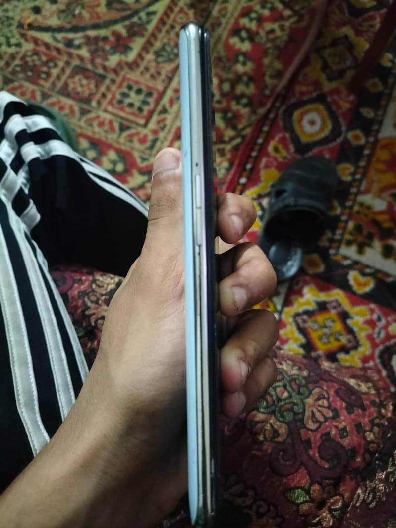 OPPO Reno 4