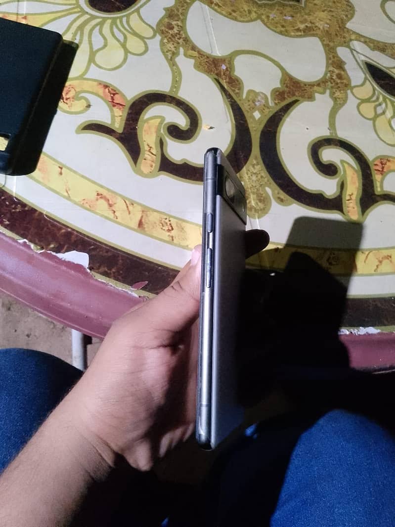 Google Pixel 6a 4